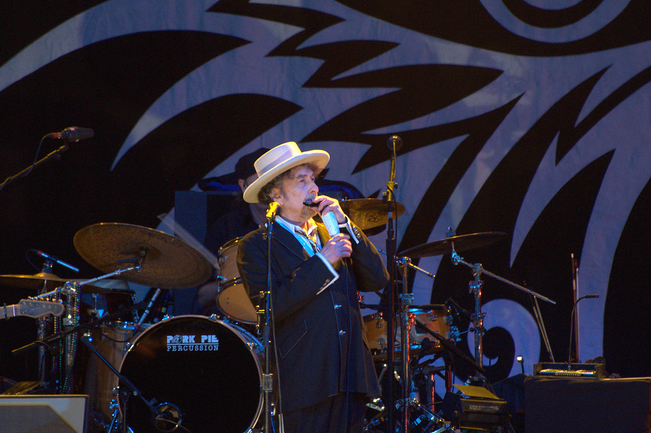 bob-dylan-finsbury-park-london-2011