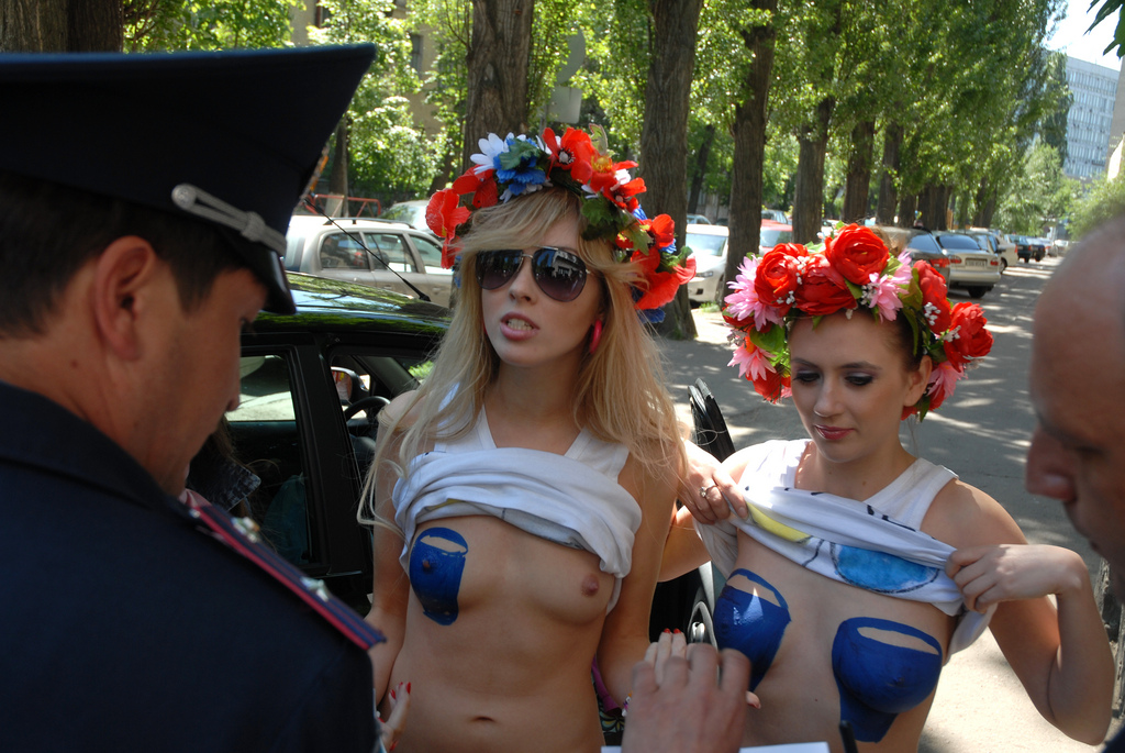 Femen 05