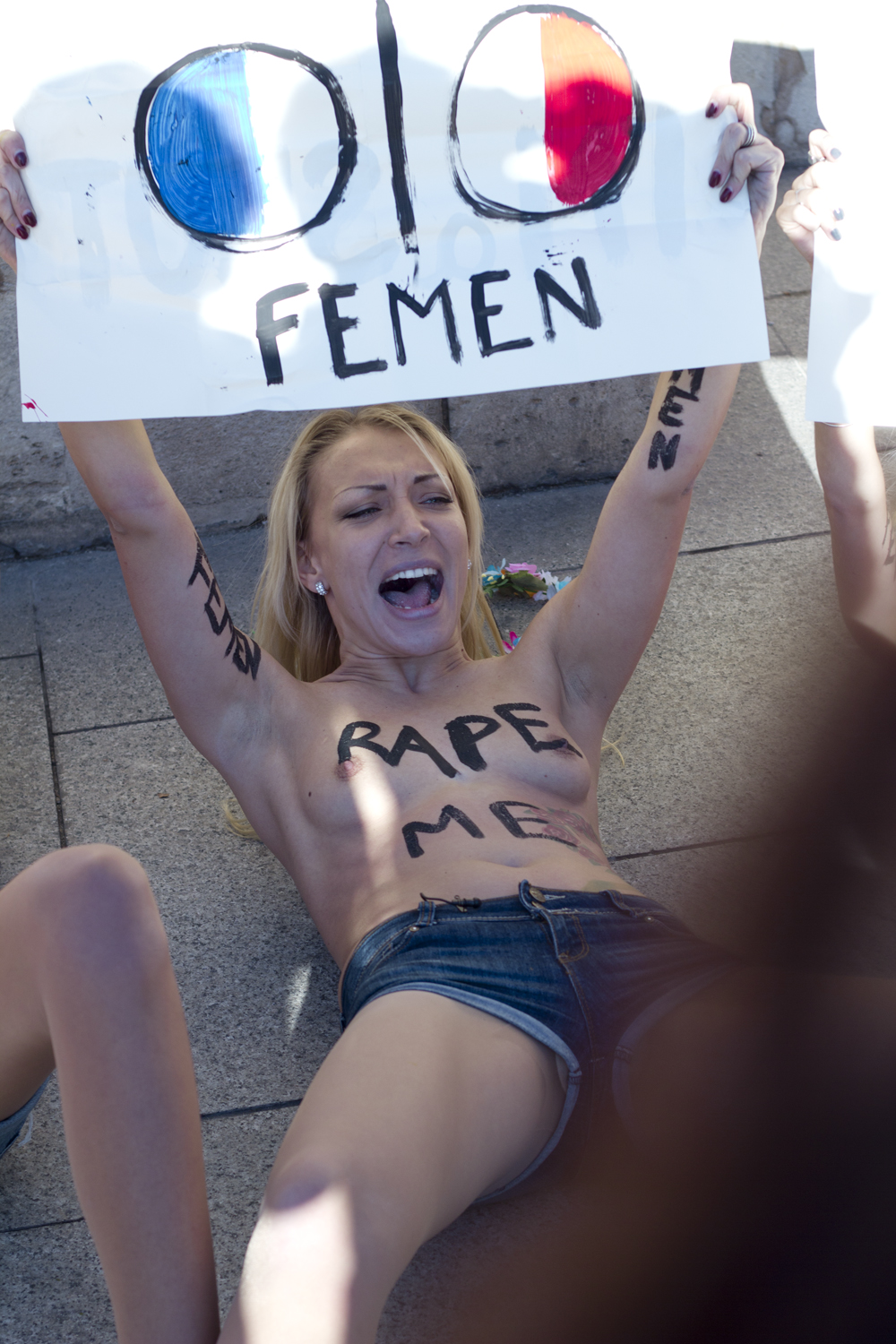 Femen 06