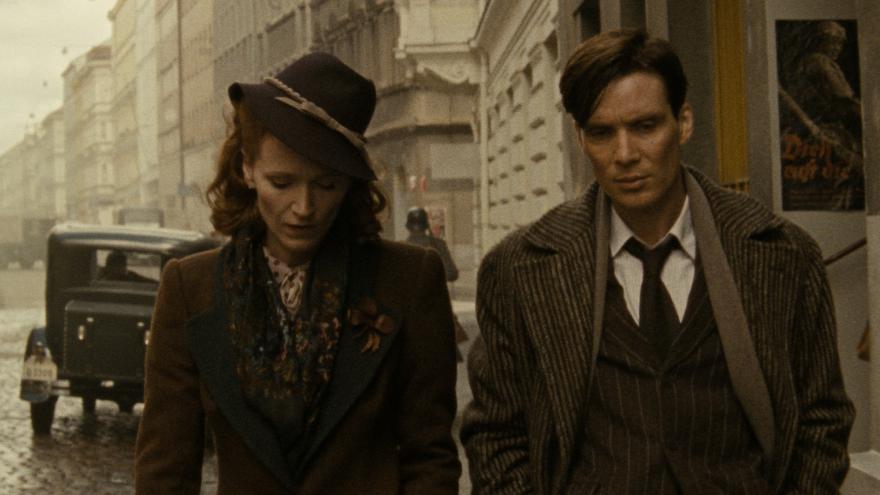 Film-anthropoid_anna_geislerova_cillian_murphy