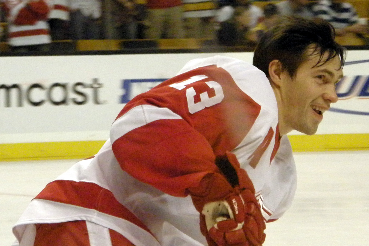 #13 Pavel Datsyuk (C)