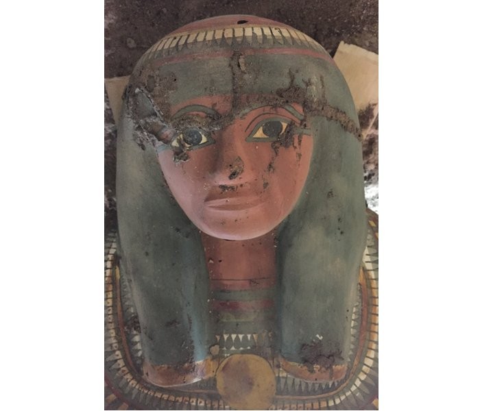 v-luxore-objavili-hrobku-a-mumiu-faraonovho-sluzobnika-01