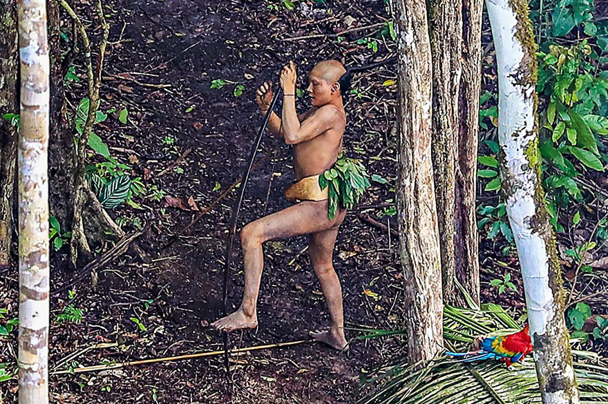 uncontacted-tribe-amazon-photography-ricardo-stuckert-sex-porn-09